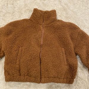 i’m selling a fluffy brown XS jacket from Sonoma.